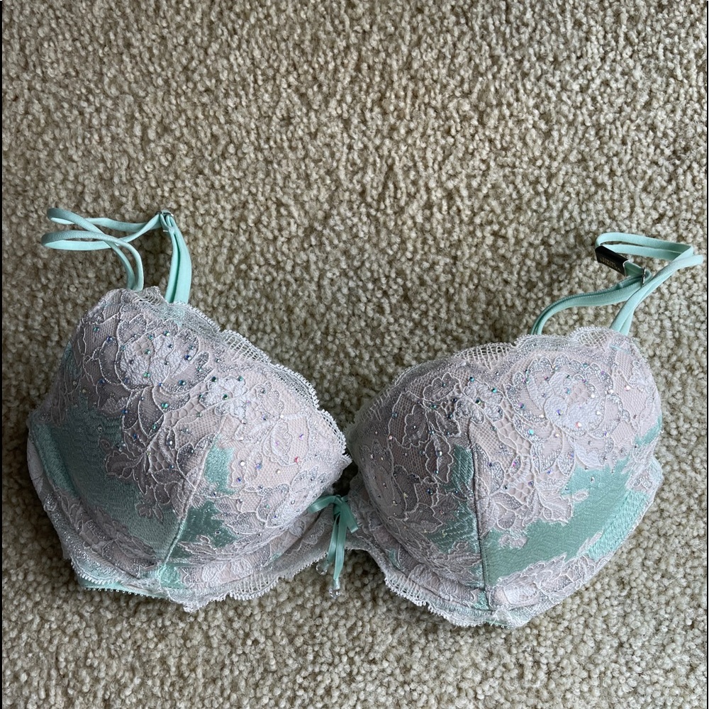 VS Very Sexy Bombshell Push-Up Swarovski crystals